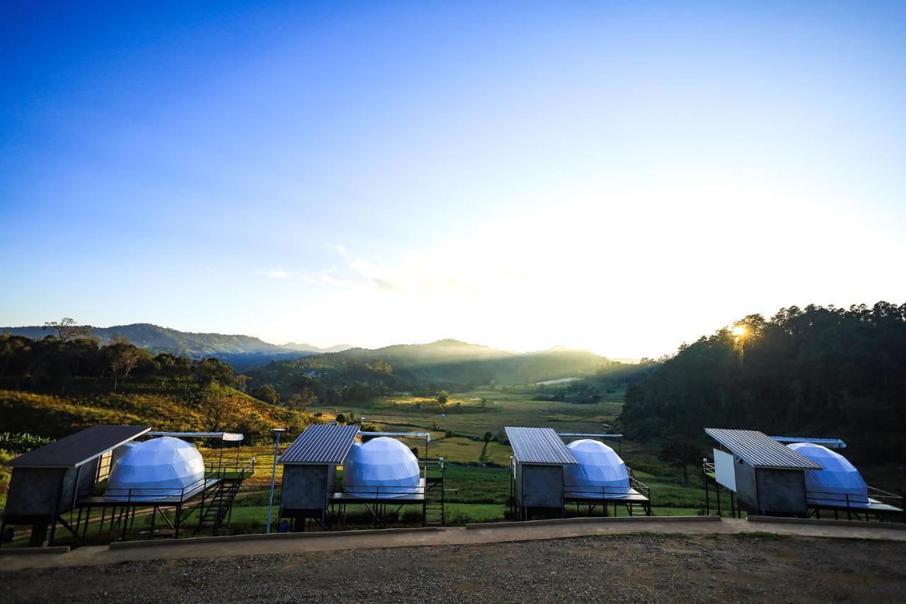 Hotel สวนไร่รุ่งอรุณ Suan Rai Rungarun à Ban Na Pa Paek Extérieur photo
